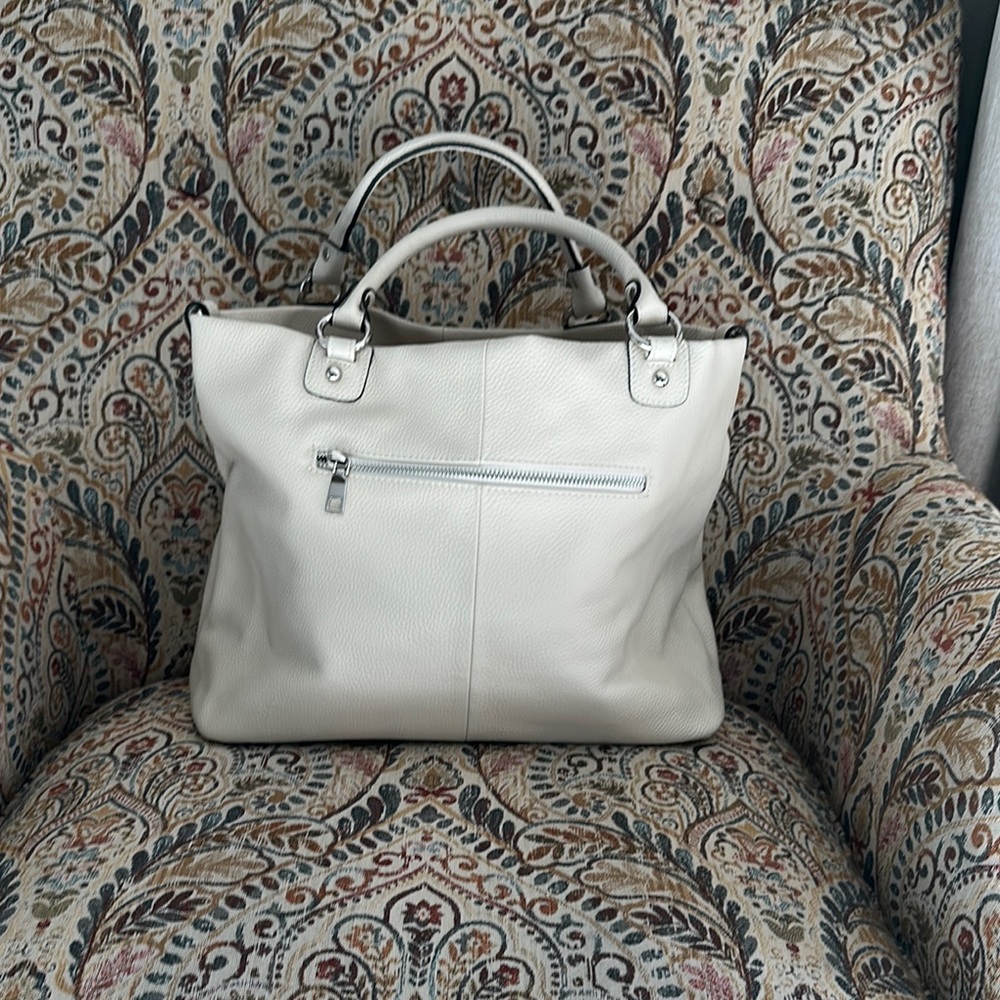 New Kattee cream pebbled leather tote